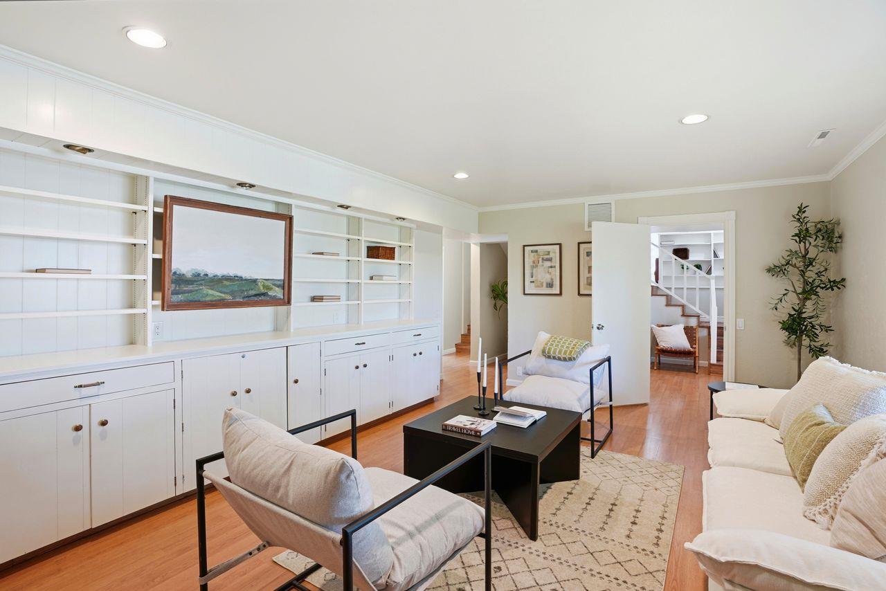243 Wildwood Way