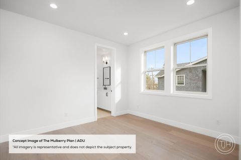 Tiny photo for 2190 Mills Avenue, Menlo Park, CA 94025 (MLS # ML82045224)
