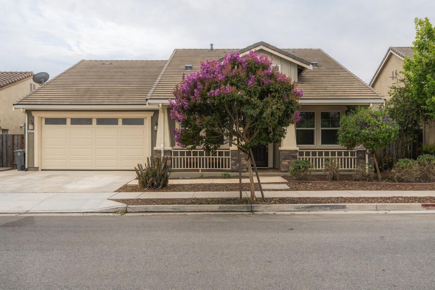 1225 Steinbeck Drive