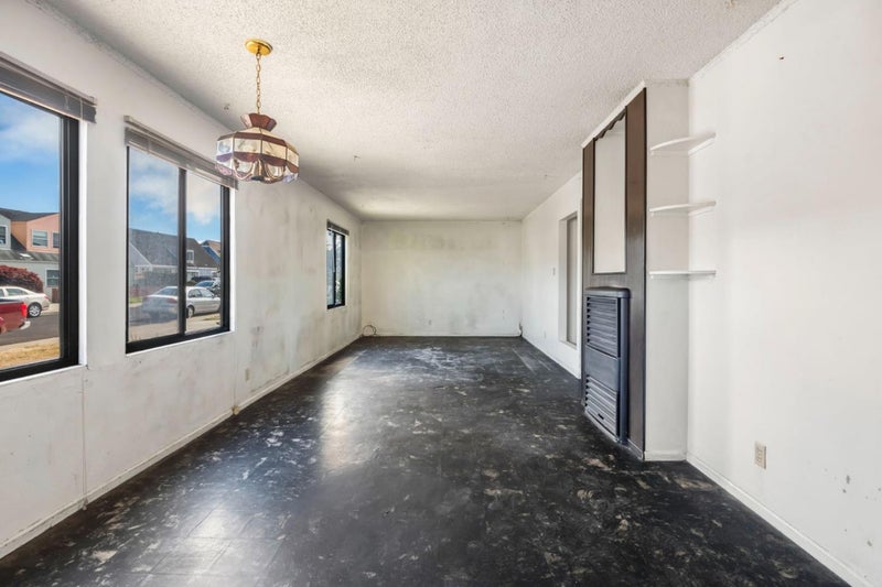 22 Sonora Avenue