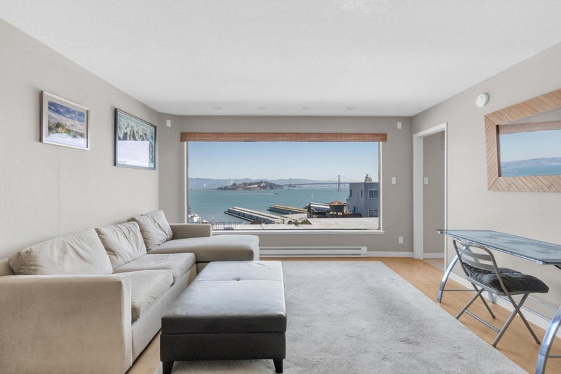 1451 Montgomery Street 6