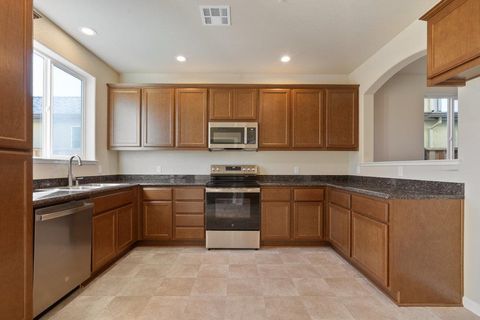 Tiny photo for 778 Livingston Avenue, KING CITY, CA 93930 (MLS # ML82026500)