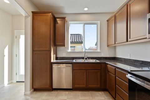 Tiny photo for 778 Livingston Avenue, KING CITY, CA 93930 (MLS # ML82026500)