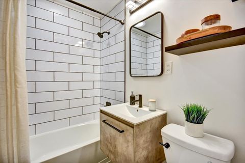 Tiny photo for 413 Ferndale Avenue, South San Francisco, CA 94080 (MLS # ML82028706)