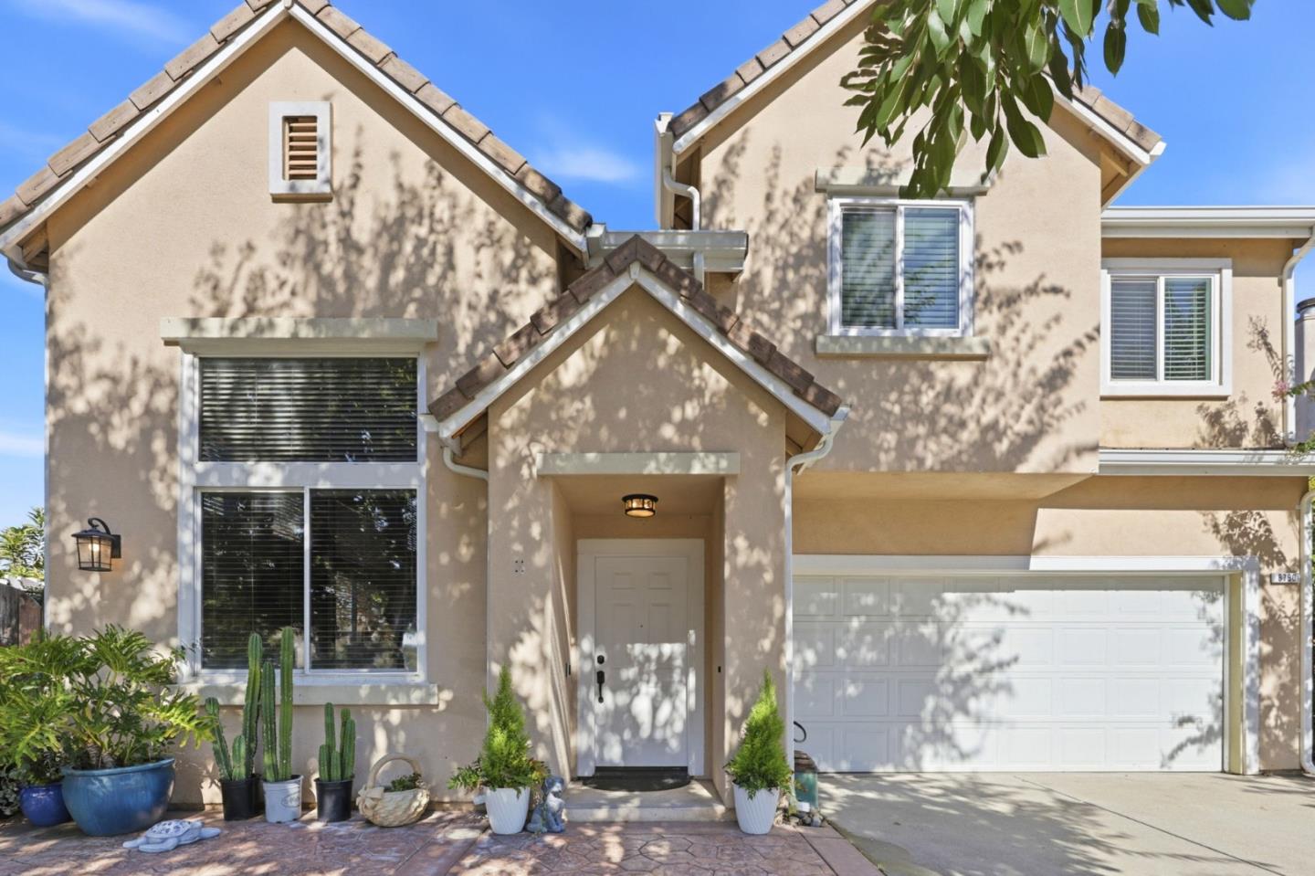 8790 Floral Street