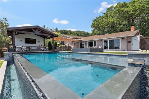 Tiny photo for 2135 Greenwood Avenue, MORGAN HILL, CA 95037 (MLS # ML82041017)