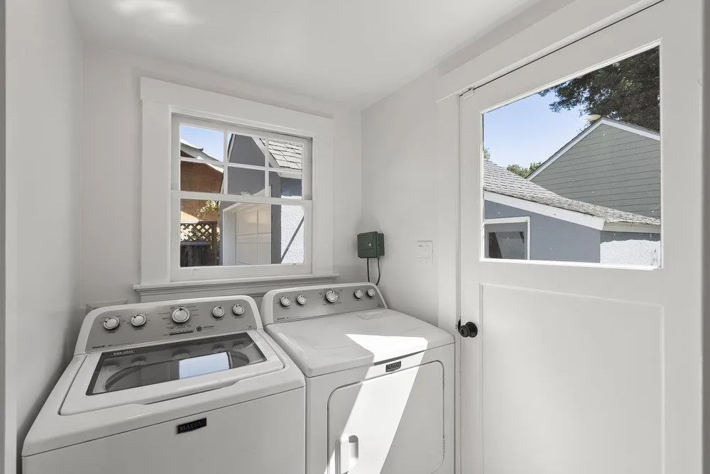 San Mateo, California 94402, United States, 3 Bedrooms Bedrooms, ,2 BathroomsBathrooms,Residential,Active,154251