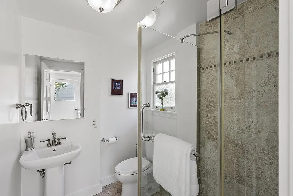 San Mateo, California 94402, United States, 3 Bedrooms Bedrooms, ,2 BathroomsBathrooms,Residential,Active,154251