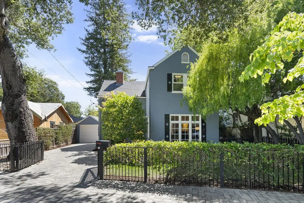 San Mateo, California 94402, United States, 3 Bedrooms Bedrooms, ,2 BathroomsBathrooms,Residential,Active,154251