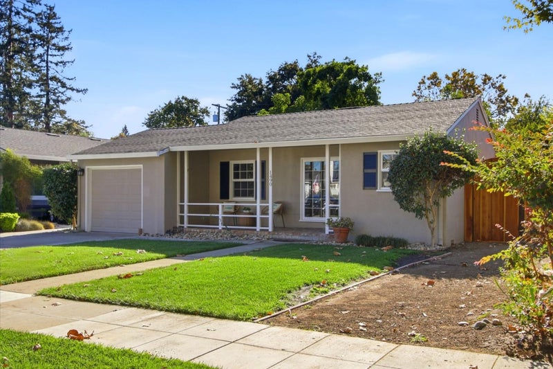 1490 Maxine Avenue