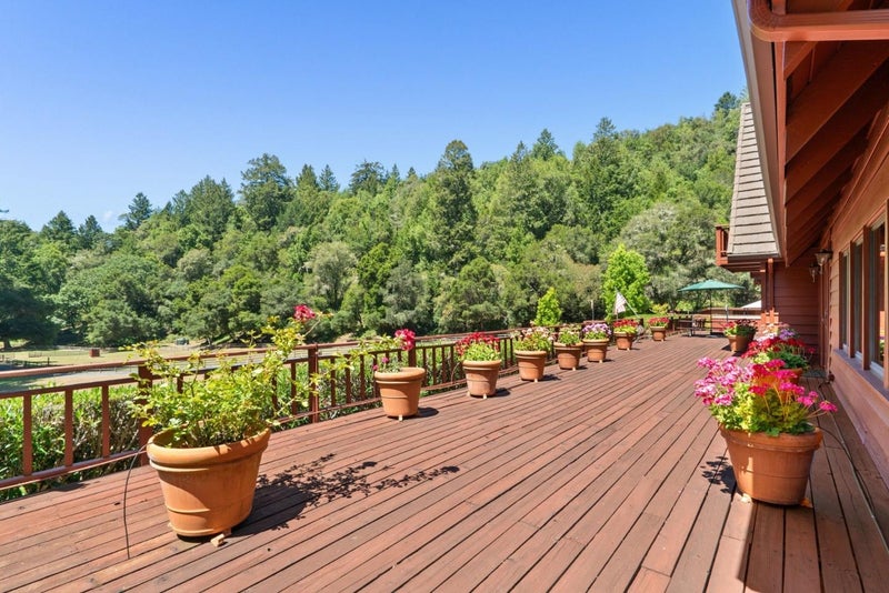 2800 Lockhart Gulch