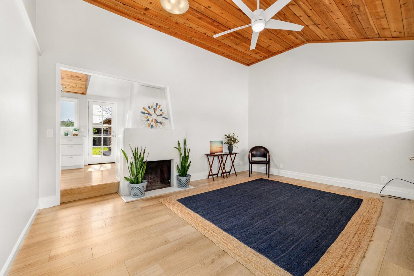 460 Rodriguez Street