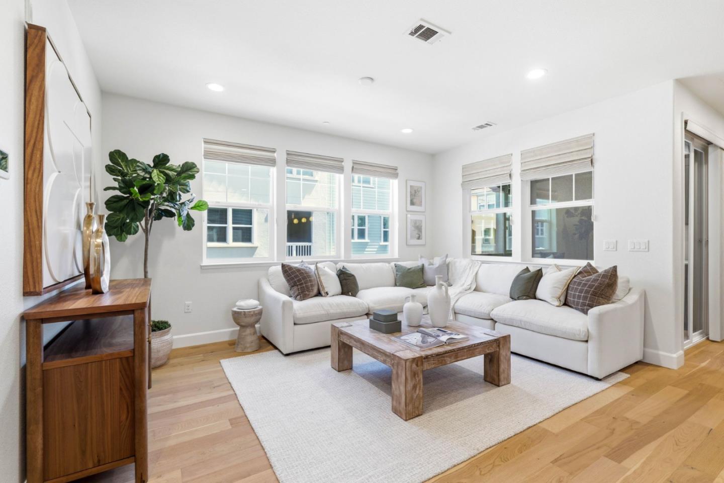 145 Ivory Palm Terrace