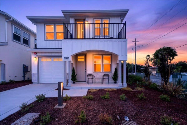885 CONNIE LN, SAN JOSE, CA 95122 - Image cadca2ee3573af8ca0a37f7c0c84e4f2/3352896014