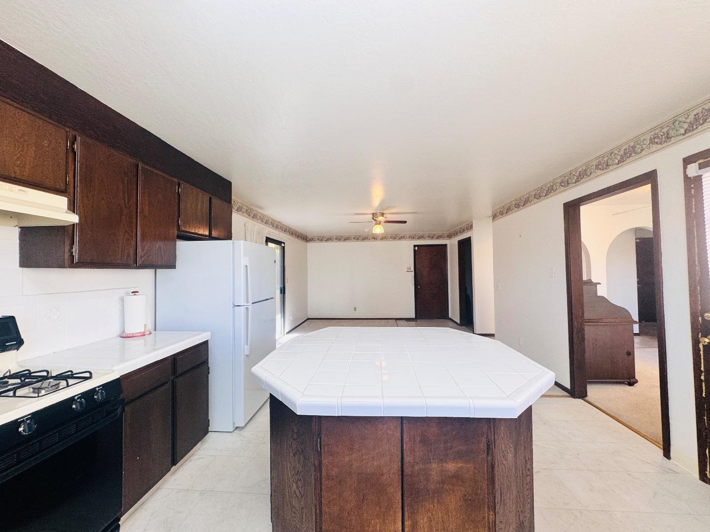 1581 Alta Vista Drive