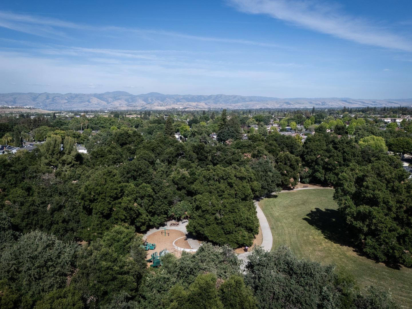 3717 Thousand Oaks Drive