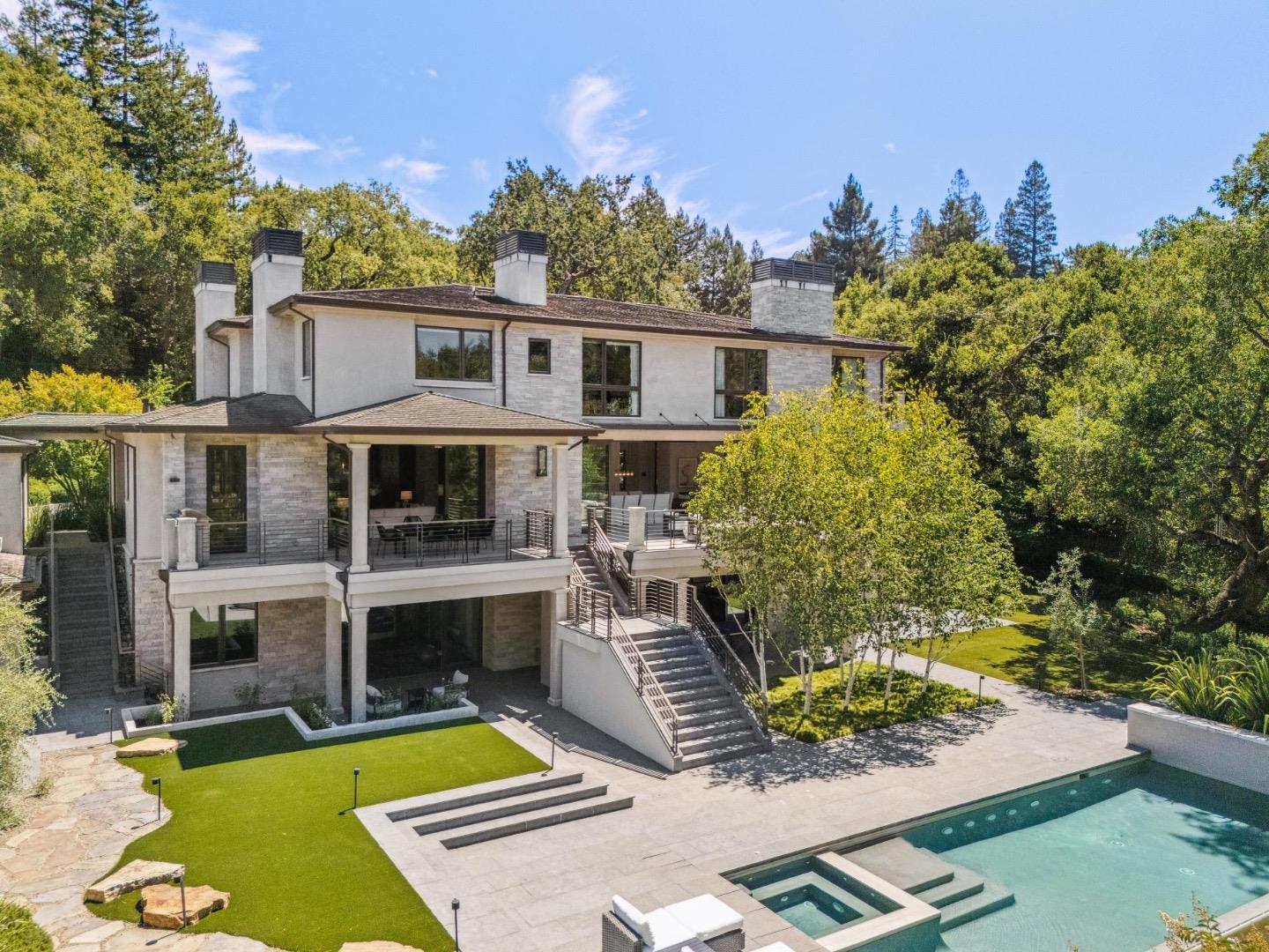 1 Tallwood Court