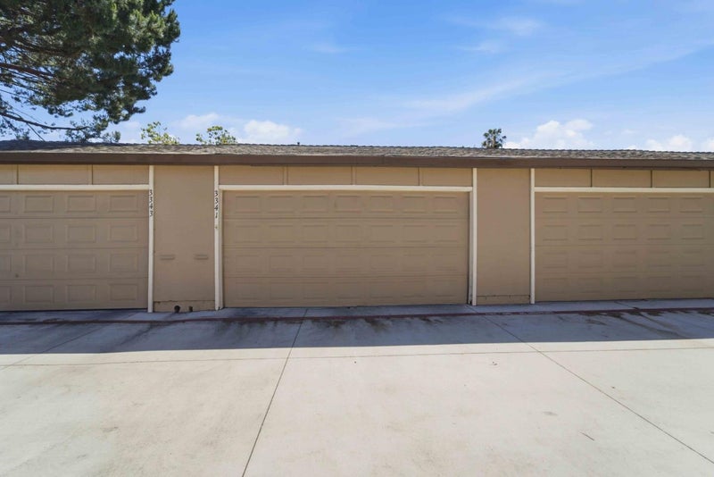 3341 Innerwick Lane