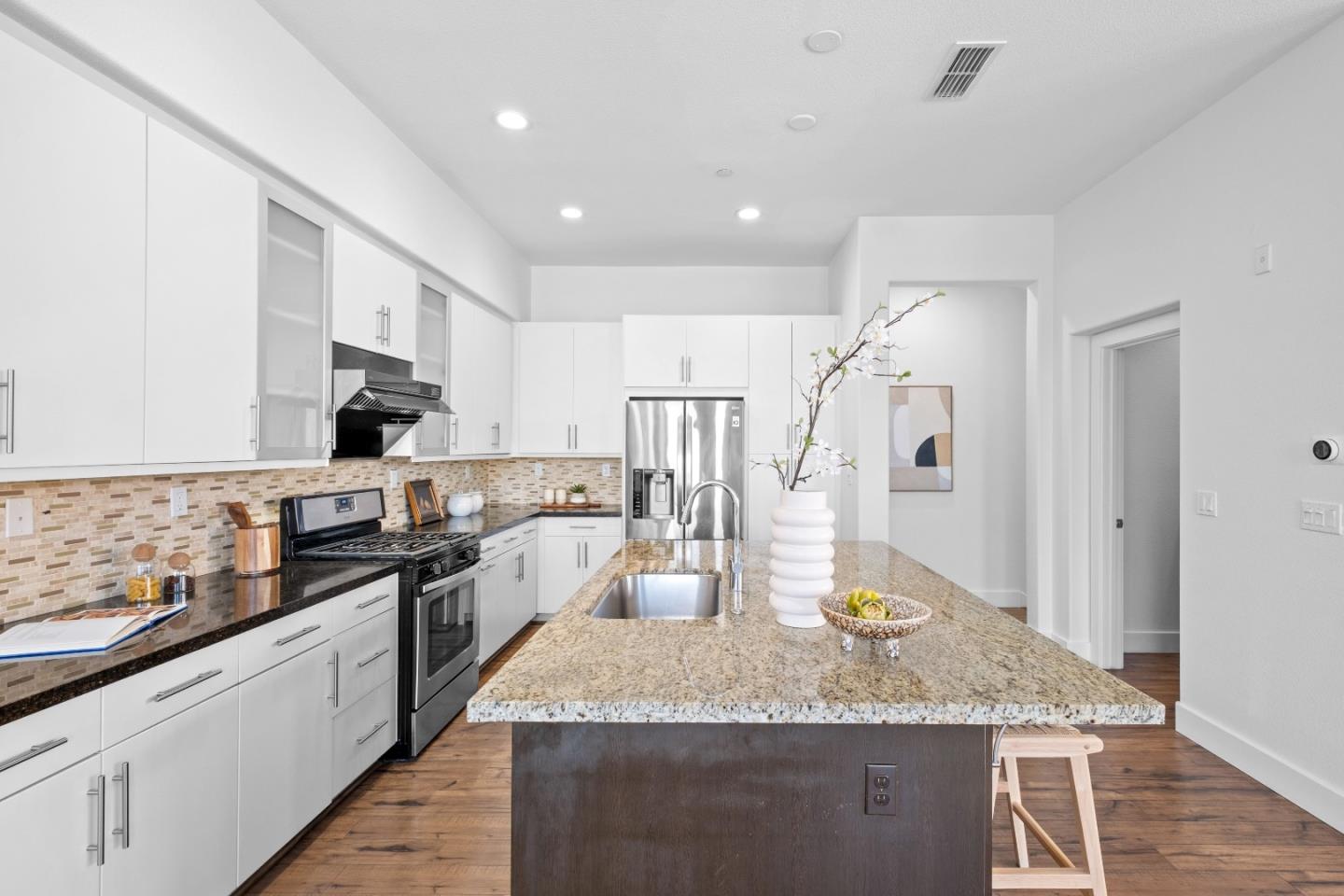 1308 Bernoulli Place 2
