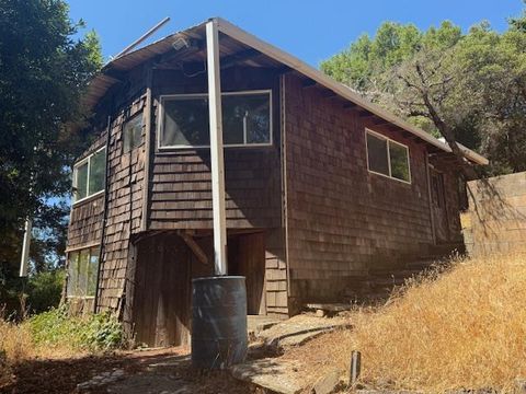 105 Silverline Road LOS GATOS CA 95033