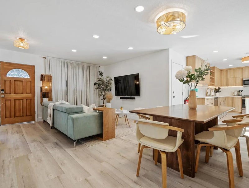 2902 Edenbank Court