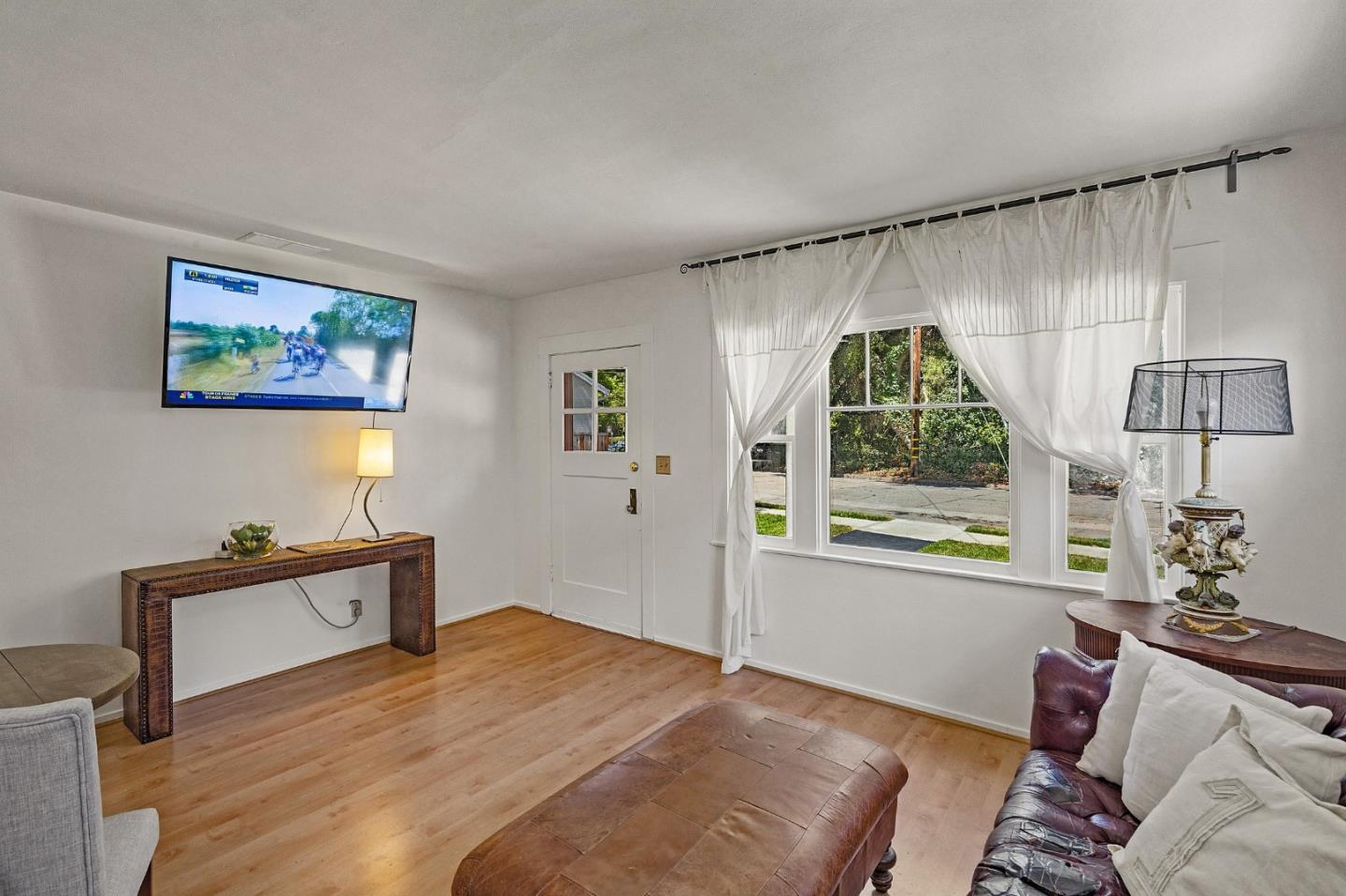 622 Palo Alto Avenue