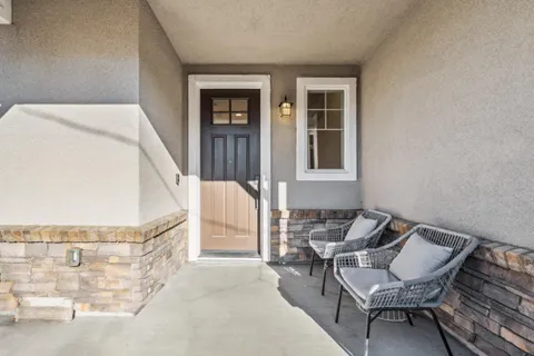 MLS: ML82007662