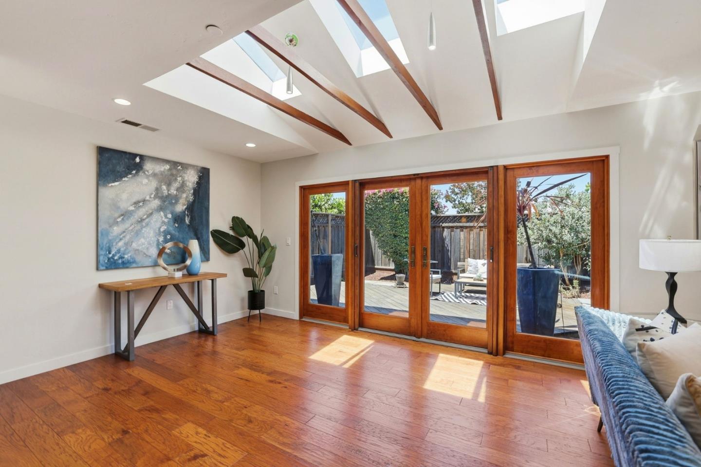939 Rosette Court