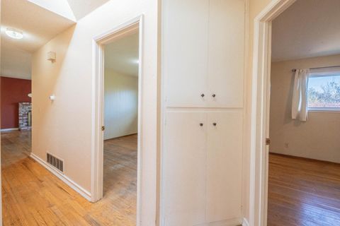 Tiny photo for 826 Central Avenue, SALINAS, CA 93901 (MLS # ML82029622)