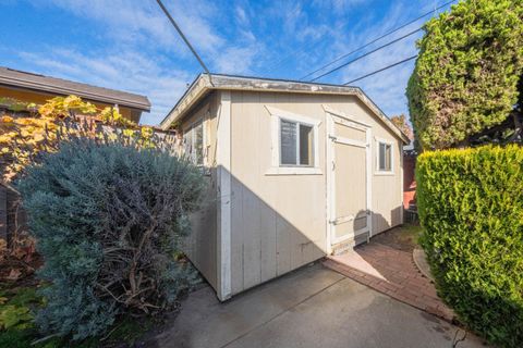 Tiny photo for 826 Central Avenue, SALINAS, CA 93901 (MLS # ML82029622)
