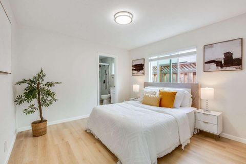 Tiny photo for 86 N Claremont Avenue, SAN JOSE, CA 95127 (MLS # ML82029267)