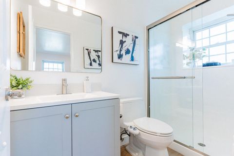 Tiny photo for 1945 Mount Vernon Court #14, MOUNTAIN VIEW, CA 94040 (MLS # ML82026844)