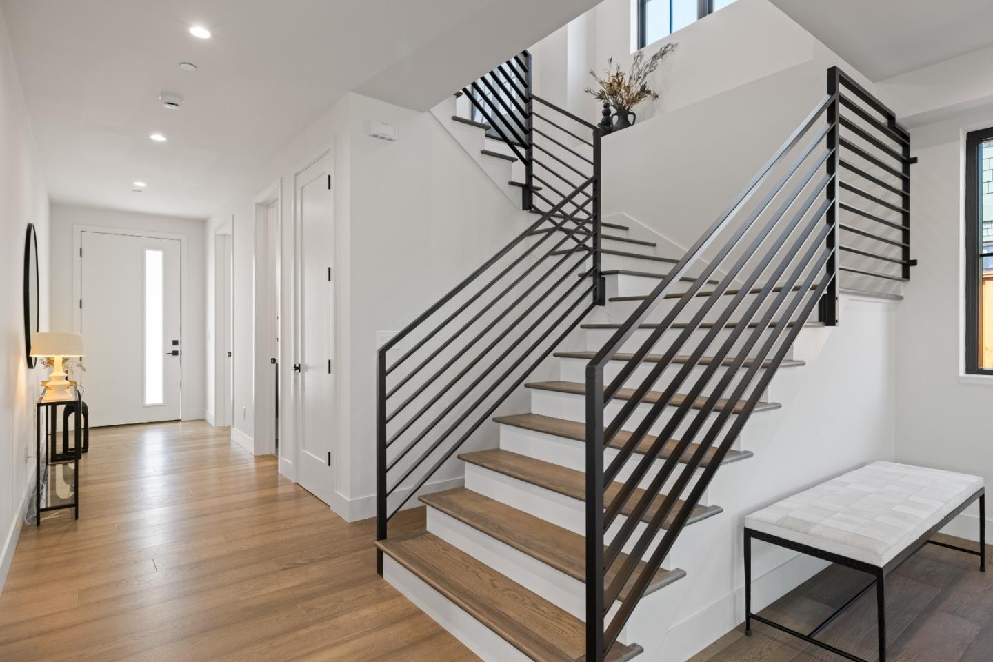 535 Creekside Court