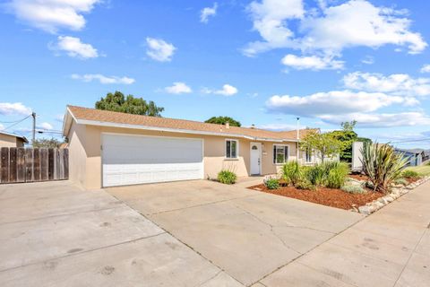 Photo of 285 Kelton Drive, SALINAS, CA 93906 (MLS # ML82043178)