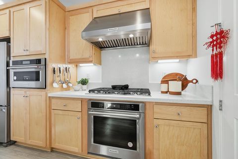 Tiny photo for 3675 Broadcast Common, FREMONT, CA 94538 (MLS # ML82034656)