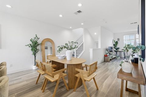 Tiny photo for 3675 Broadcast Common, FREMONT, CA 94538 (MLS # ML82034656)