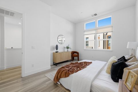 Tiny photo for 3675 Broadcast Common, FREMONT, CA 94538 (MLS # ML82034656)