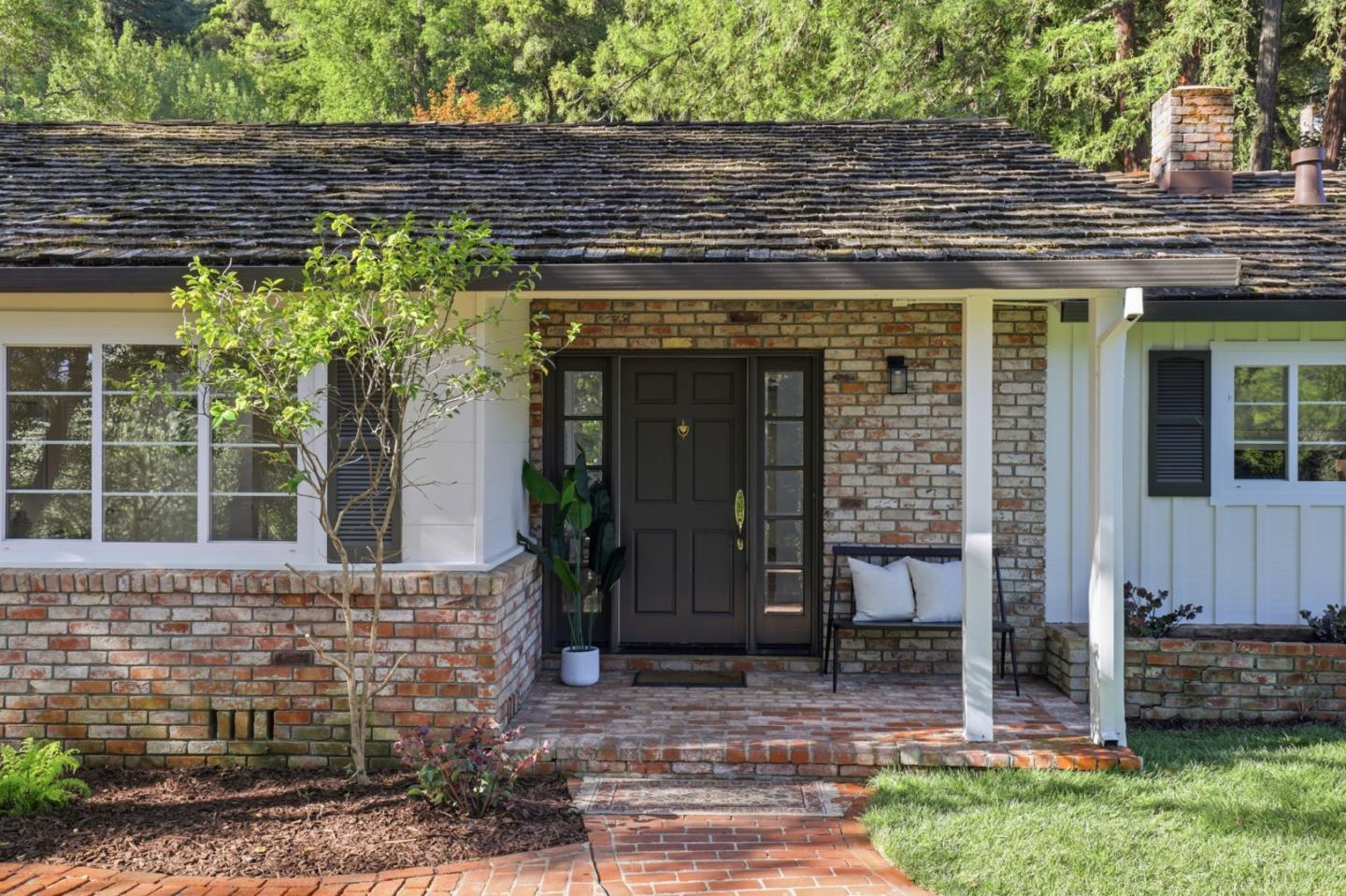 425 Summit Springs Road