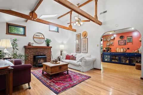 Featured picture for the property ML81939376