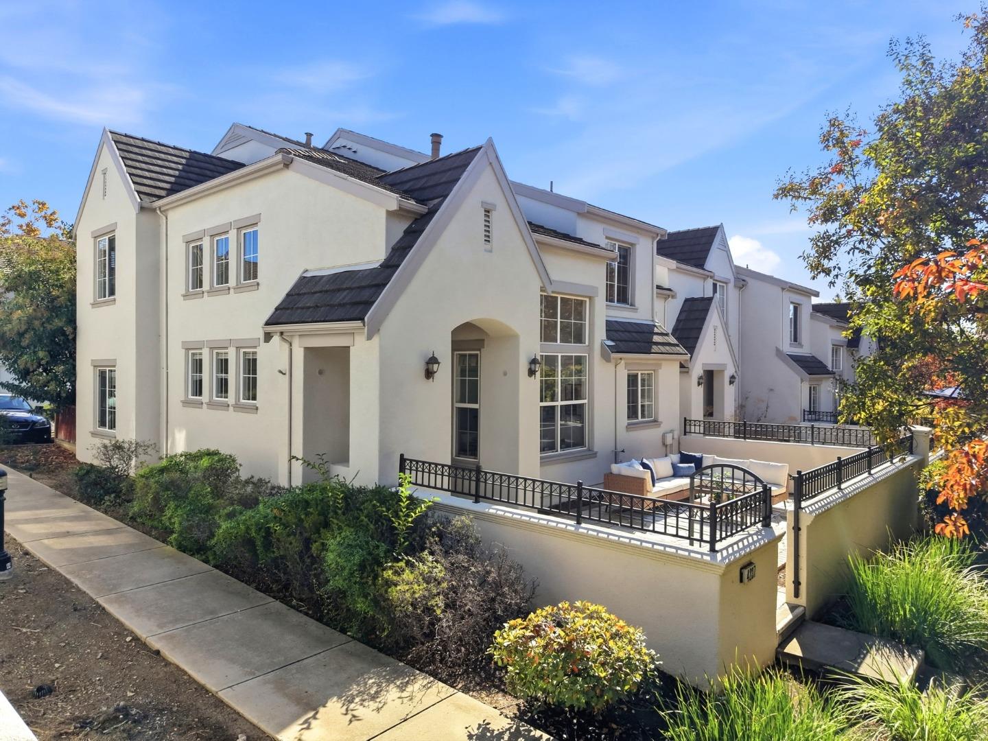 4237 Siena Court