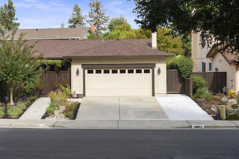 Photo of 21073 Christensen Drive, CUPERTINO, CA 95014 (MLS # ML82024684)