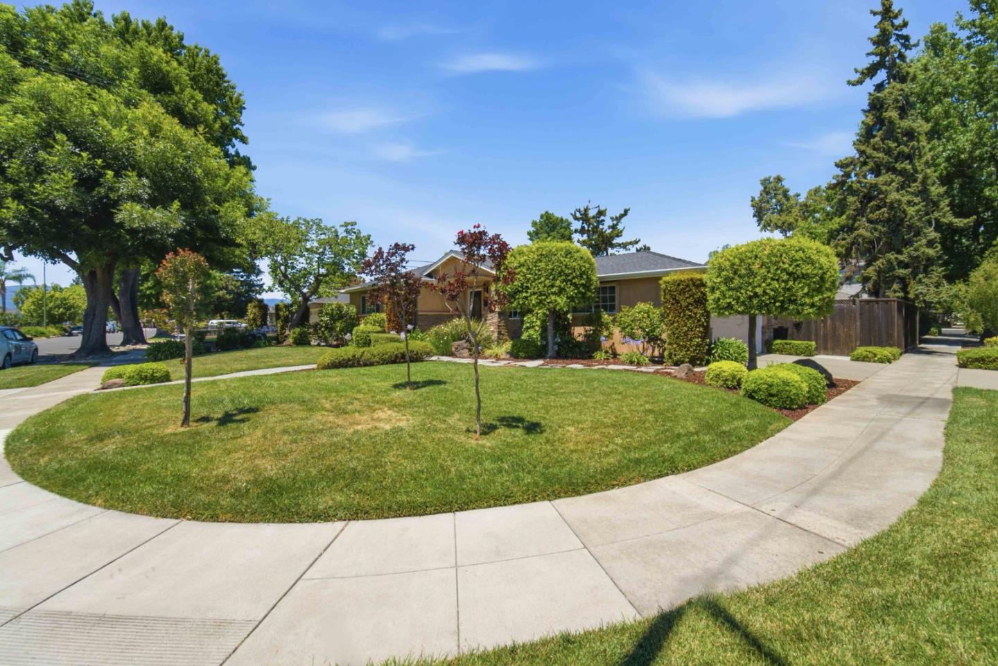 1837 Comstock Lane