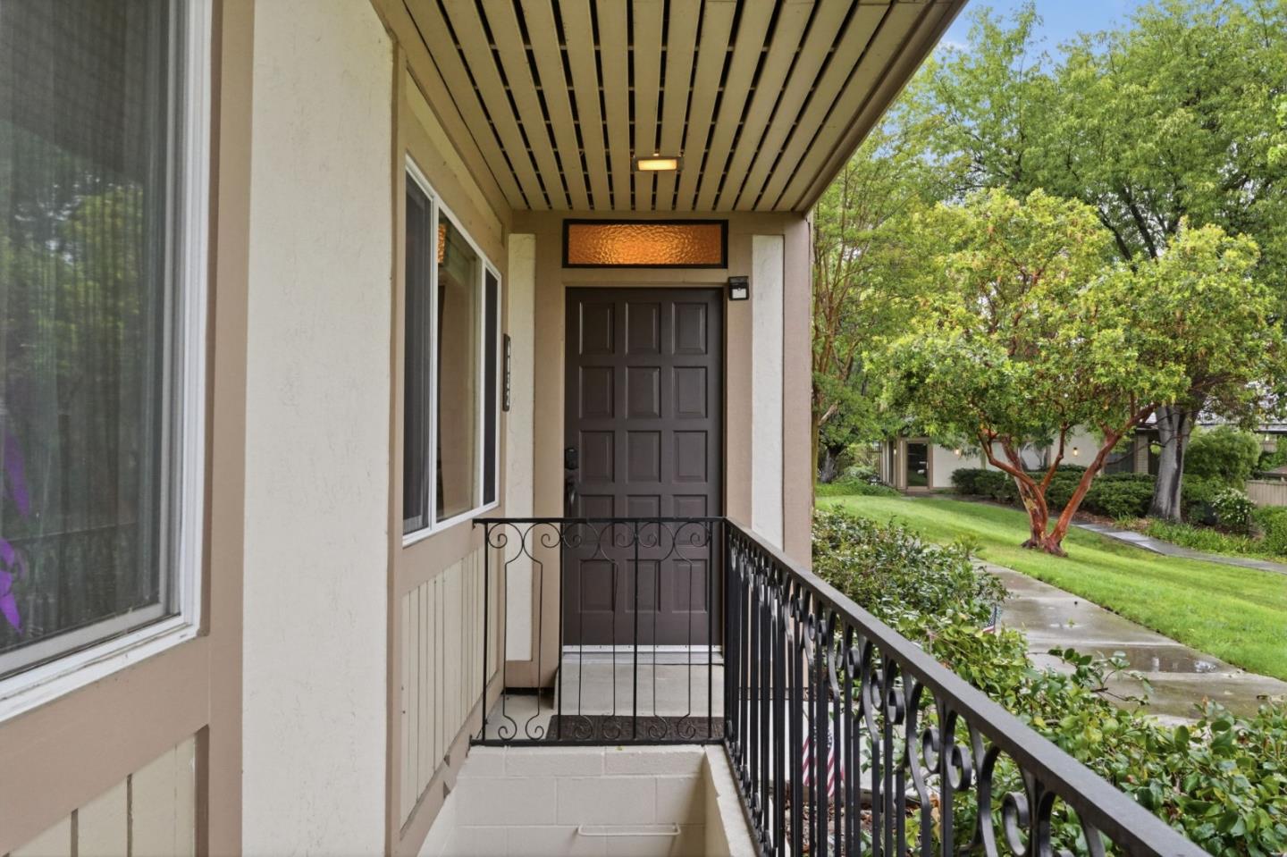 6032 Calle De Suerte