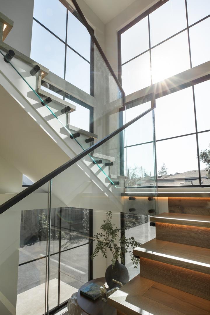 1866 Valparaiso Avenue