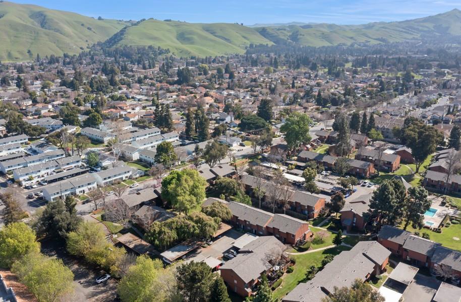 38623 Cherry Lane 203