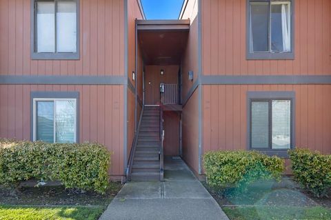 Photo of 38623 Cherry Lane #203, Fremont, CA 94536 (MLS # ML82036885)