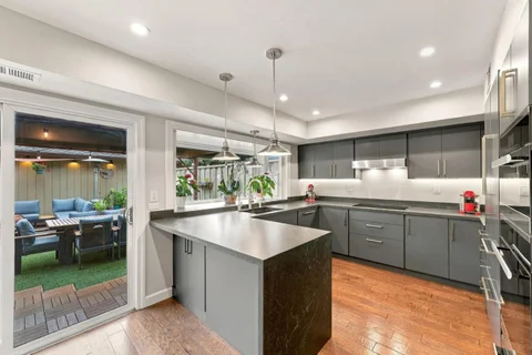 MLS: ML82063669