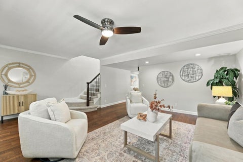 Photo of 6062 Calle De Prospero, SAN JOSE, CA 95124 (MLS # ML82063669)