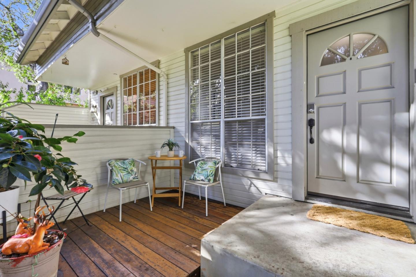 962 Belmont Terrace 9