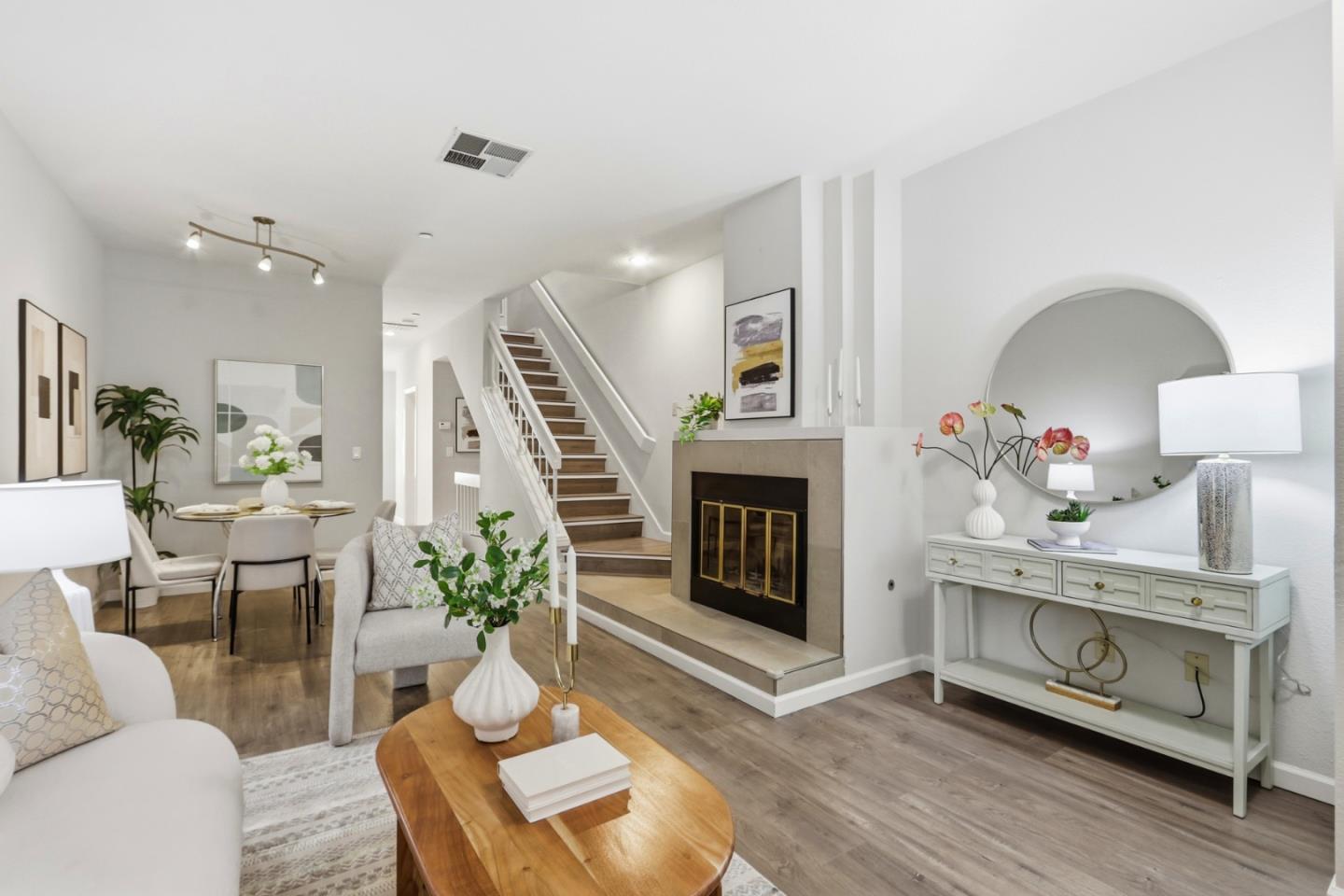 962 Belmont Terrace 9